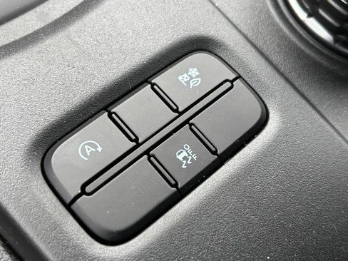 New 2025 Ford Ranger XLT w/ Equipment Group 301A High image 23