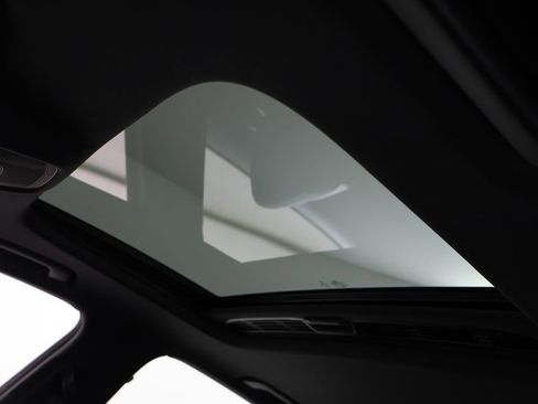 Used 2023 Audi A4 2.0T Premium Plus w/ Premium Plus Package image 9