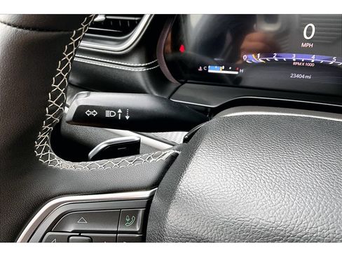 Certified 2023 Jeep Grand Cherokee Altitude AWD/4WD image 20