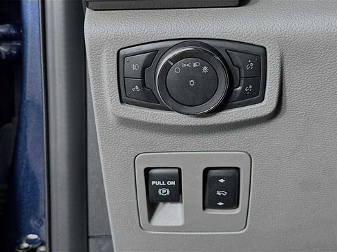 Used 2020 Ford F150 XLT w/ Equipment Group 302A Luxury RWD image 10
