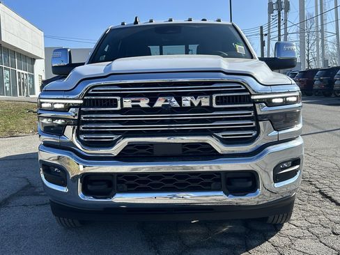 New 2026 RAM 3500 Laramie w/ Towing Technology Group image 3