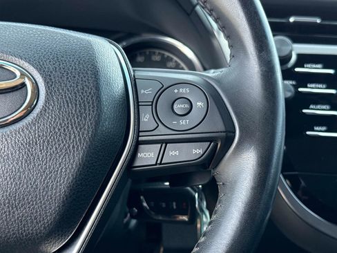 Used 2019 Toyota Camry SE image 27