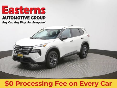 Used 2024 Nissan Rogue S AWD/4WD image 56