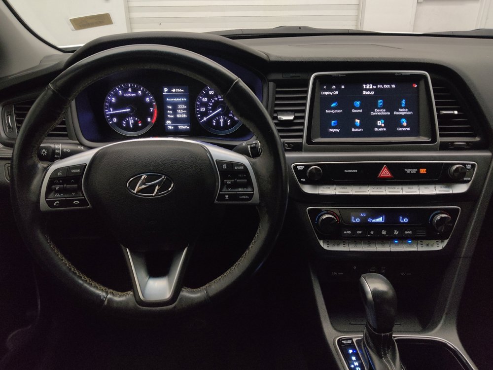 Used 2019 Hyundai Sonata Limited w/ Ultimate Package 04 FWD image 22