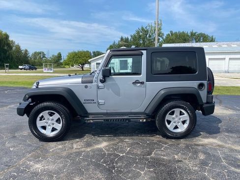 Used 2014 Jeep Wrangler Sport w/ Quick Order Package 24S AWD/4WD image 3