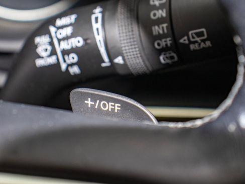 Used 2023 MAZDA MAZDA3 Hatchback w/ Appearance Package image 16