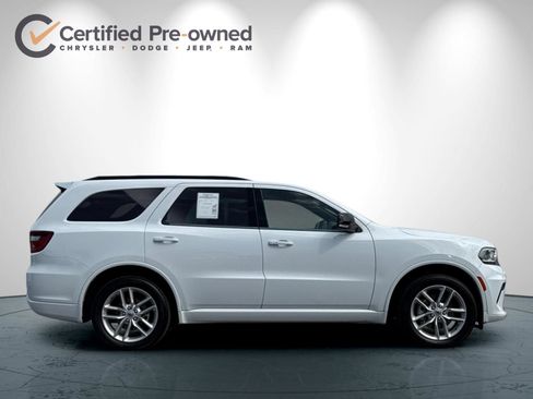 Used 2023 Dodge Durango GT AWD/4WD image 3