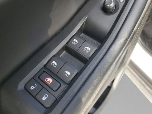 Certified 2025 Jeep Grand Cherokee L Laredo w/ Luxury Tech Group I image 14