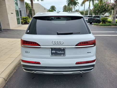 Used 2023 Audi Q7 3.0T Premium AWD/4WD image 5