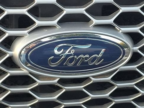 Used 2024 Ford Edge SEL AWD/4WD image 6