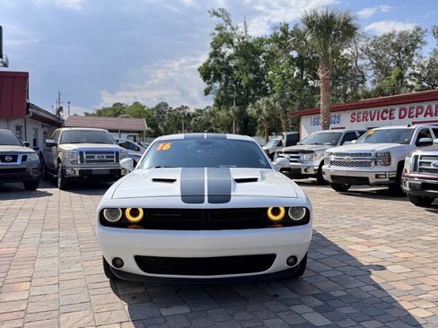 Used 2016 Dodge Challenger SXT Plus RWD image 1