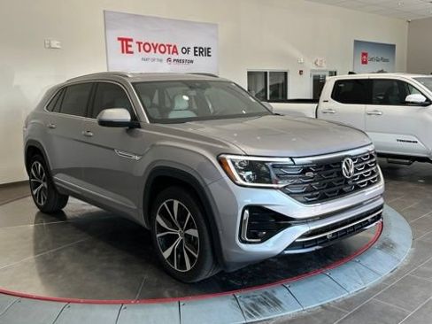 Used 2024 Volkswagen Atlas Cross Sport SEL Premium R-Line AWD/4WD image 5