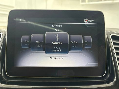 Used 2019 Mercedes-Benz GLS 450 4MATIC image 45