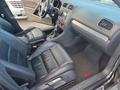 Used 2012 Volkswagen GTI 4-Door image 11