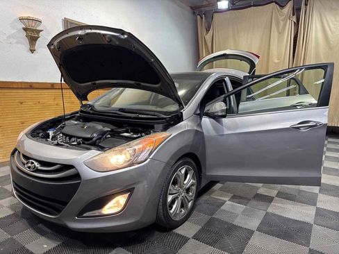 Used 2013 Hyundai Elantra GT w/ Style Pkg image 11
