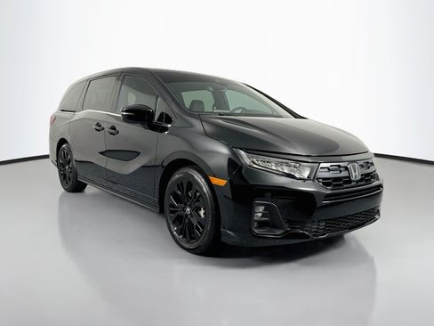 Certified 2025 Honda Odyssey Sport-L image 3