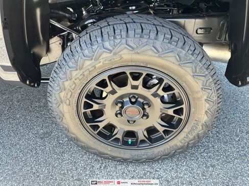 New 2026 Toyota Tacoma SR5 image 9
