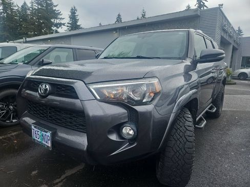 Used 2017 Toyota 4Runner SR5 Premium AWD/4WD image 1