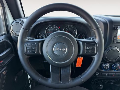 Used 2017 Jeep Wrangler Unlimited Sport w/ Connectivity Group AWD/4WD image 22