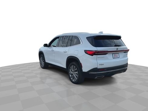 Used 2026 Buick Enclave Preferred FWD image 7