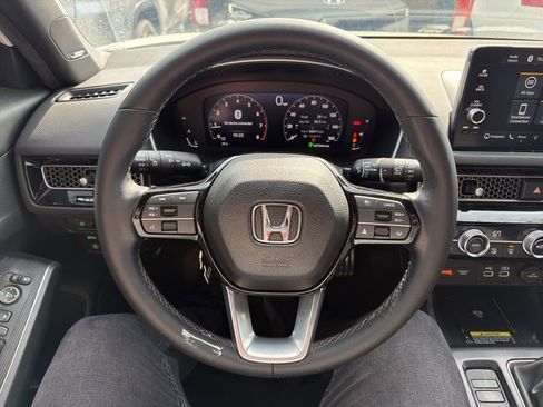 Used 2024 Honda Civic Sport Touring image 11