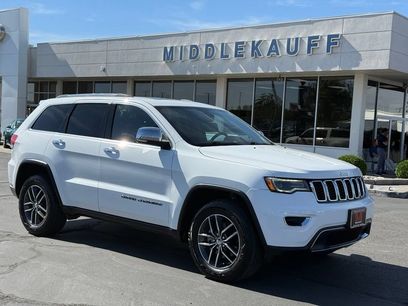 Used 2017 Jeep Grand Cherokee Limited w/ Luxury Group II