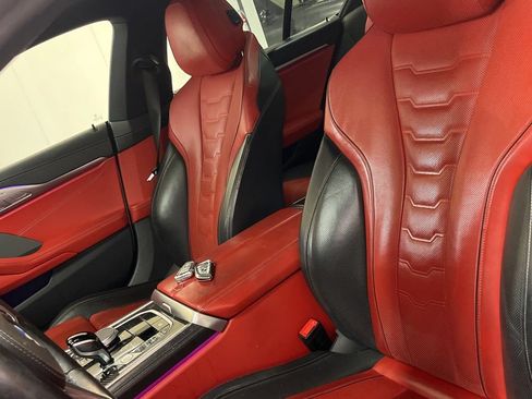 Used 2024 BMW M850i Gran Coupe xDrive w/ Driving Assistance Package AWD/4WD image 5