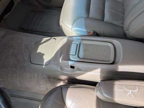 Used 1999 Chevrolet Suburban K1500 LT 4dr 4WD SUV w/ Preferred Equipment Group 3 image 14