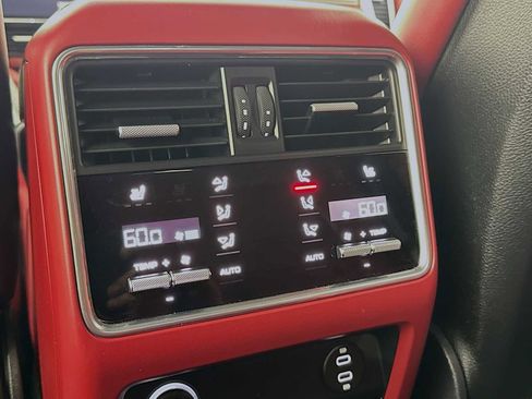 Certified 2023 Porsche Cayenne GTS AWD/4WD image 25