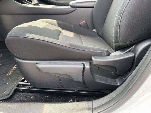 Used 2023 Nissan Sentra SV w/ All-Weather Package FWD image 10