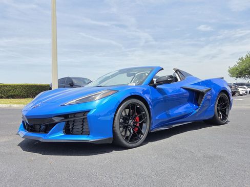 New 2026 Chevrolet Corvette Z06 w/ Stealth Interior Trim Package RWD image 2