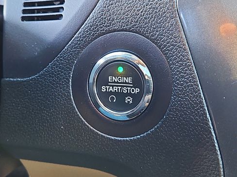 Used 2017 Ford Explorer Limited w/ Equipment Group 303A image 19