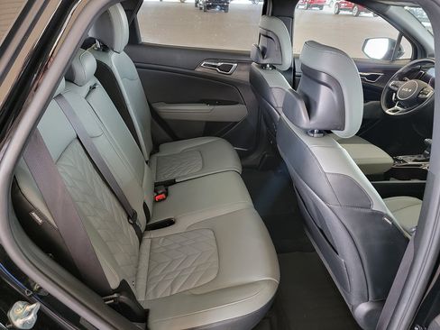 Used 2025 Kia Sportage X-Line w/ Premium Package AWD/4WD image 7