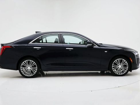 Used 2020 Cadillac CT4 Premium Luxury image 3