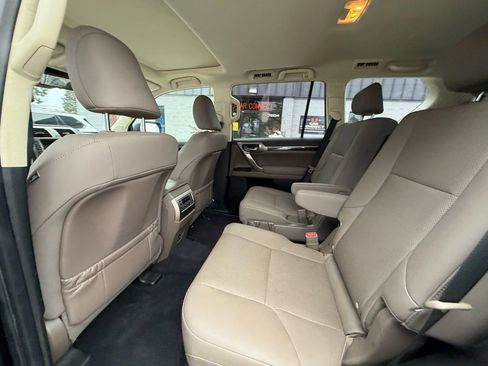 Used 2020 Lexus GX 460 Premium image 23