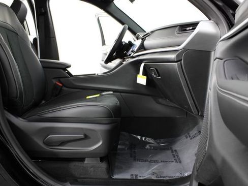 New 2026 Jeep Grand Cherokee Laredo image 22