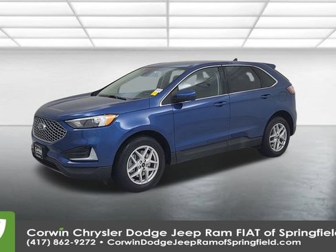 Used 2023 Ford Edge SEL image 7