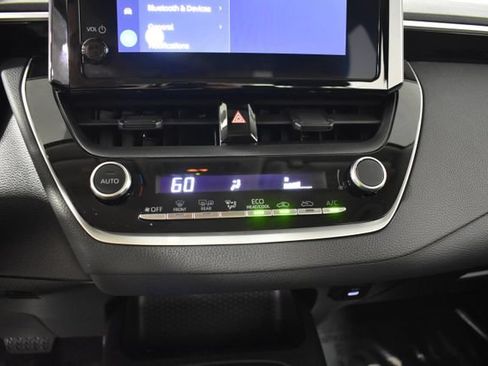 Used 2026 Toyota Corolla LE FWD image 21