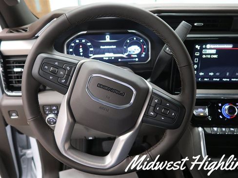Used 2026 GMC Sierra 2500 Denali w/ Denali Reserve Package AWD/4WD image 29
