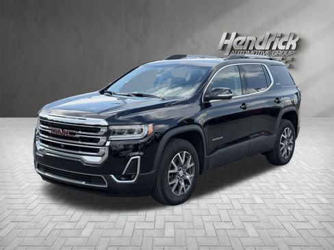 Used 2023 GMC Acadia SLT w/ Technology Package AWD/4WD image 5
