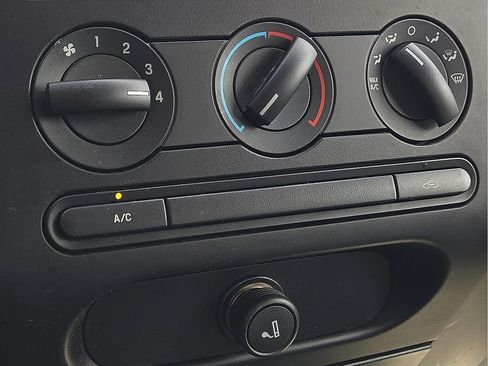 Used 2007 Ford F150 XL image 16