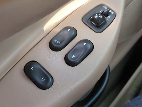 Used 1998 Ford F150 2WD SuperCab image 18