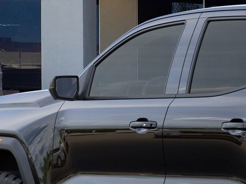 New 2026 GMC Canyon AT4 image 12