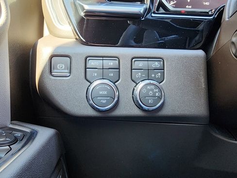 New 2026 GMC Sierra 1500 SLT w/ SLT Premium Plus Package image 19