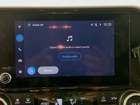 Used 2023 Toyota Highlander XLE image 15