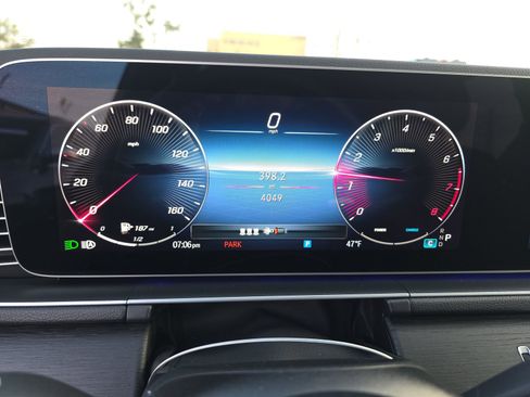 Used 2026 Mercedes-Benz GLE 350 4MATIC image 11