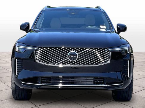 New 2026 Volvo XC90 T8 Plus w/ Protection Package AWD/4WD image 5