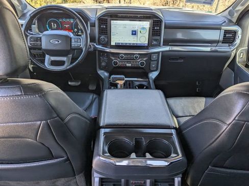 Used 2022 Ford F150 Lariat w/ Equipment Group 502A High image 19