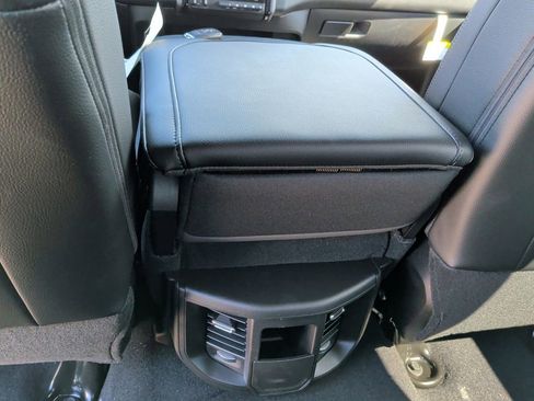 New 2026 RAM 2500 Tradesman image 39