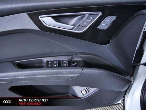 Used 2022 Audi Q4 e-tron Premium Plus w/ Premium Plus AWD/4WD image 19